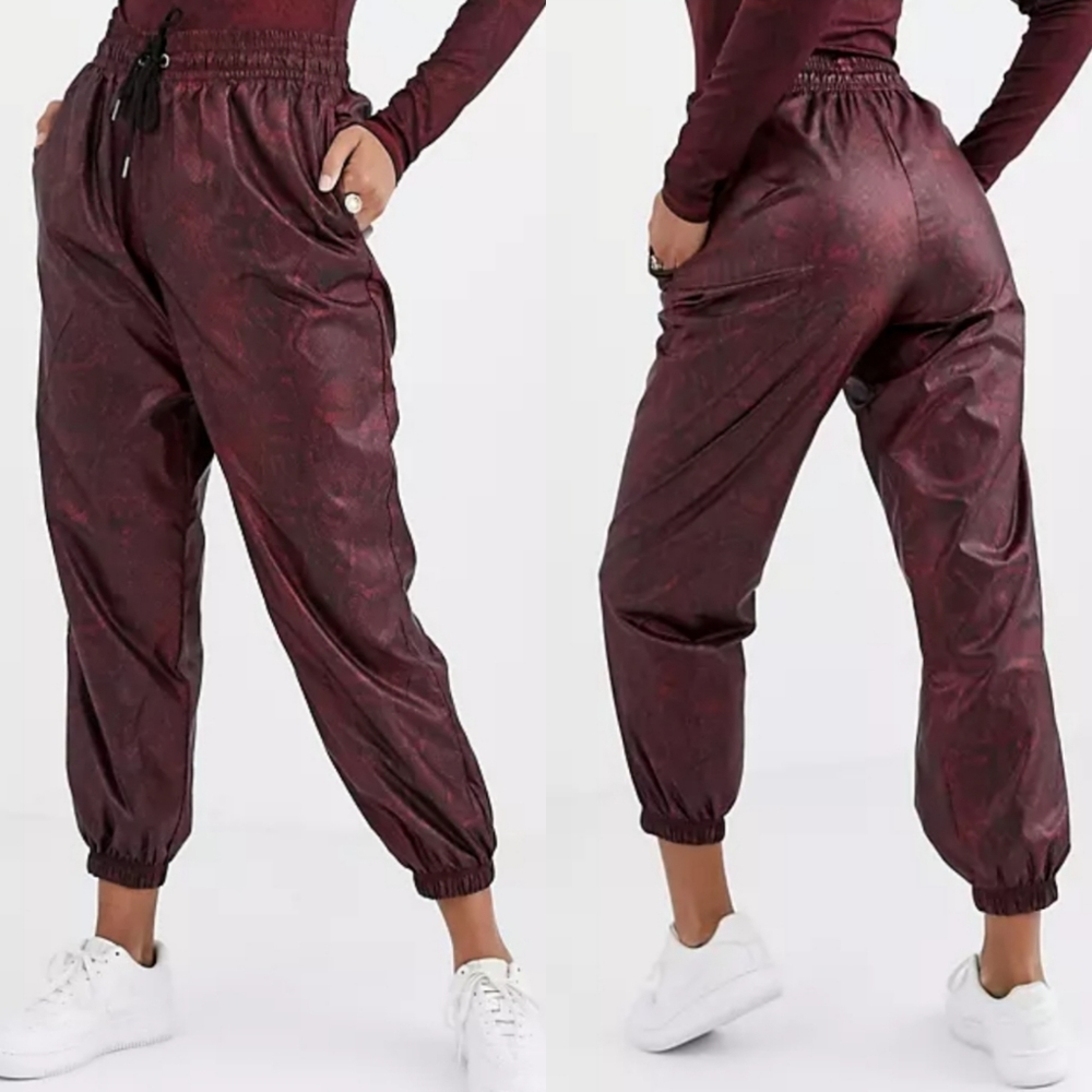 Nike Python Print Jogger Pants In Burgundy M. - image 1